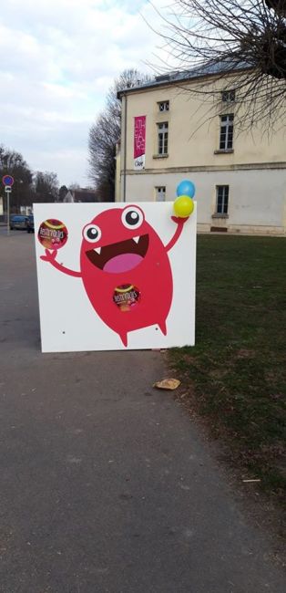 festifou la mascotte.jpg
